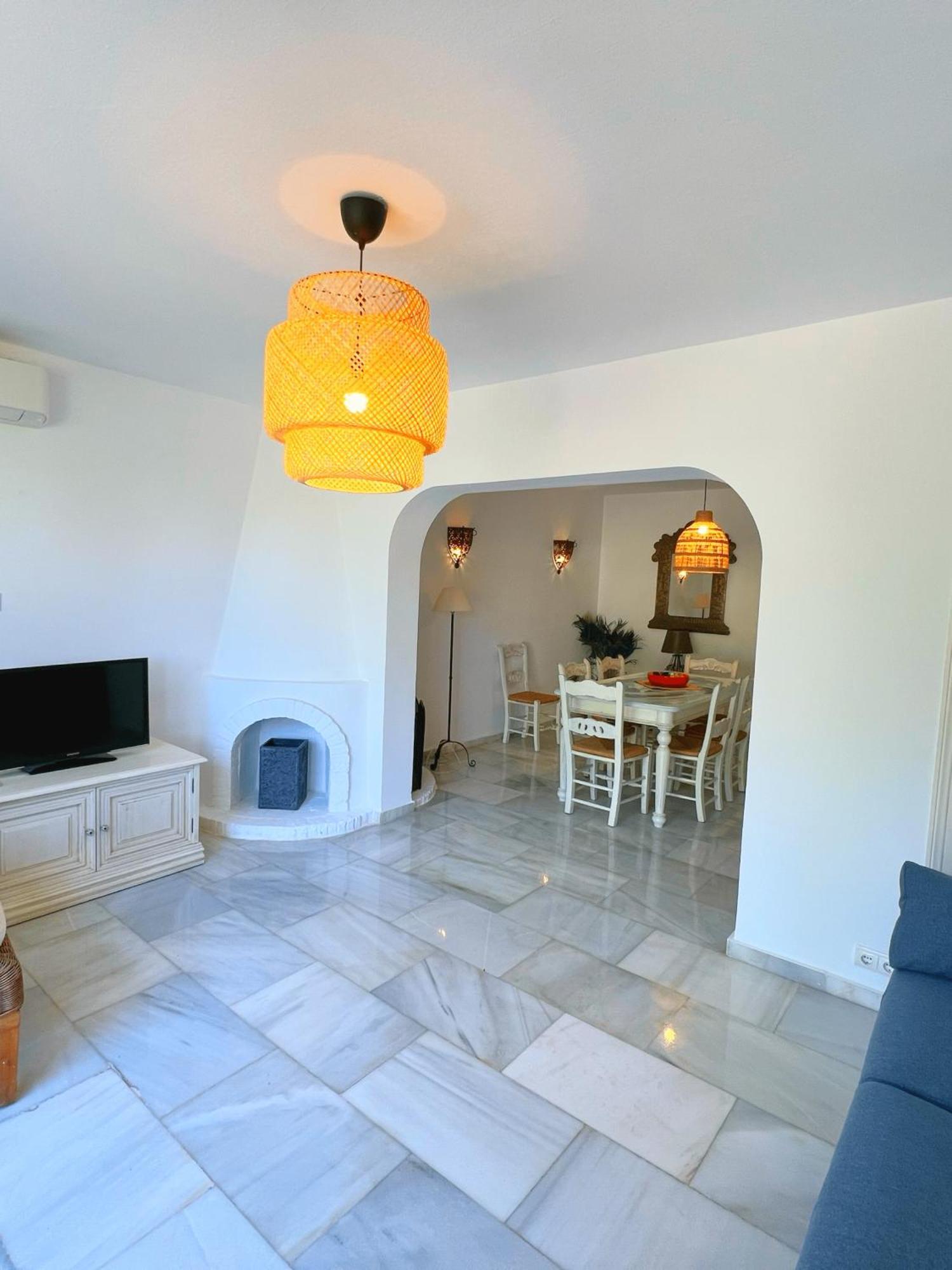 Patio Alcornocal By Residea Estepona