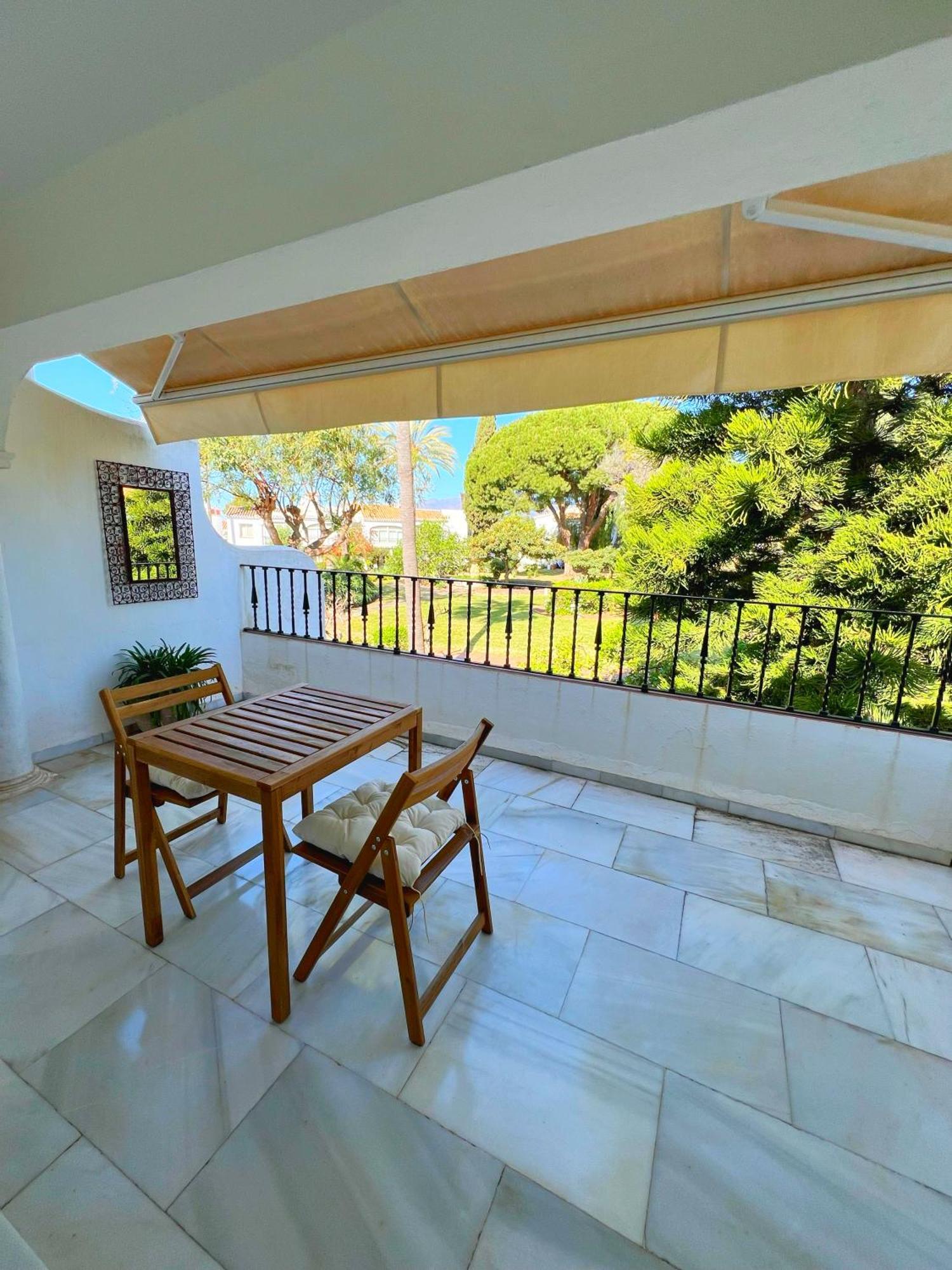 Apartamento Patio Alcornocal *