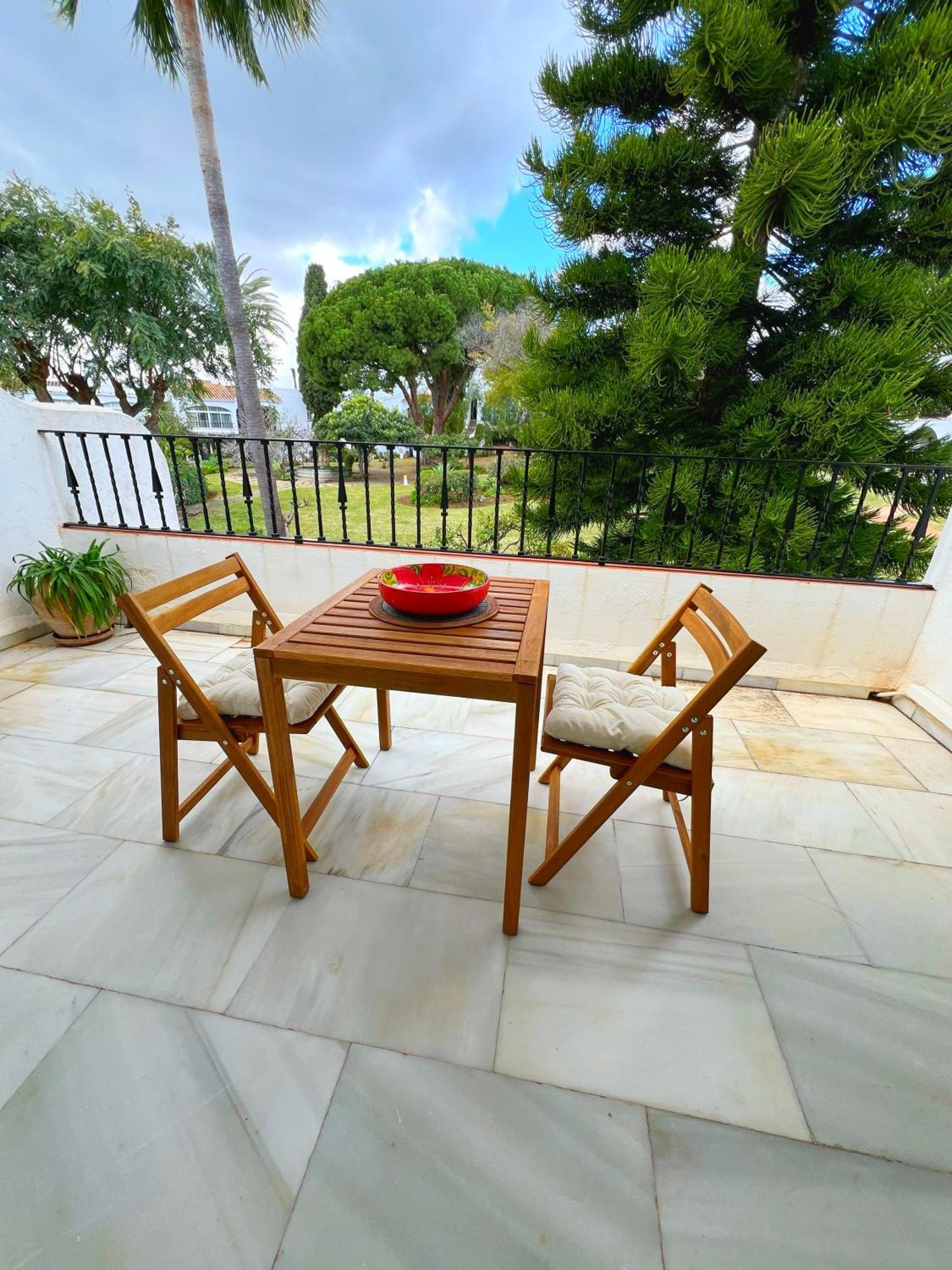 Patio Alcornocal Apartamento *